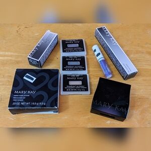 Mary Kay Bundle - eyeshadow Eyeliner lipstick blush mascara compact